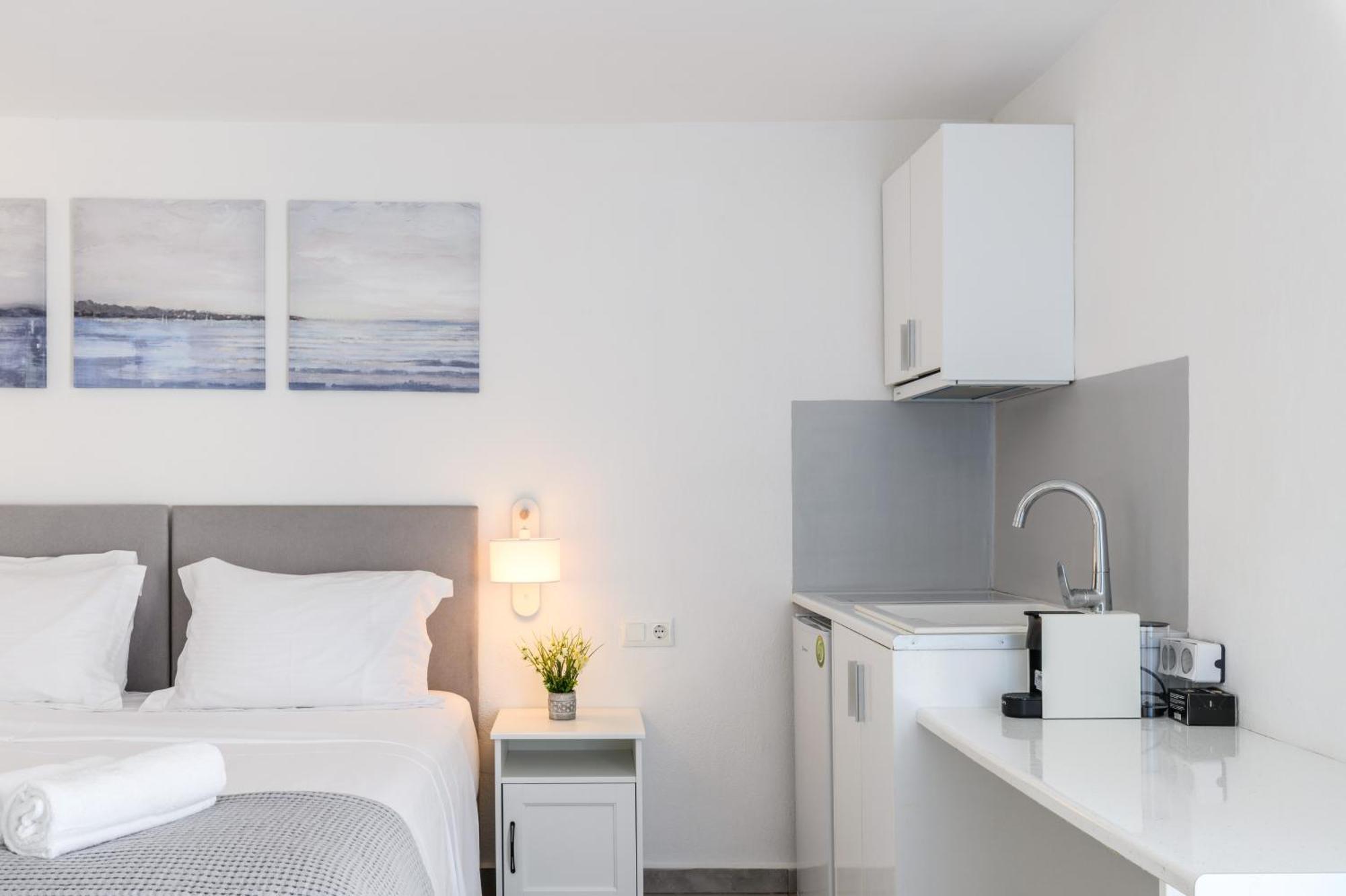 Eleven Keys Apartments Mykonos Town Dış mekan fotoğraf